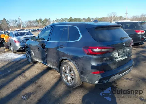 2022 BMW X5 xDrive40I z USA, uszkodzony, nr VIN 5UXCR6C04N9K61988